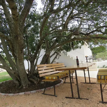 Hvar Mediterranean Ranch House *