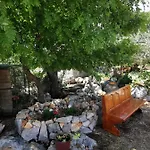Hvar Mediterranean Ranch House *