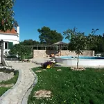 Hvar Mediterranean Ranch House *