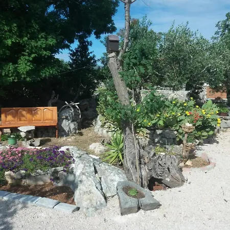 Hvar Mediterranean Ranch House * Stari Grad (Hvar)